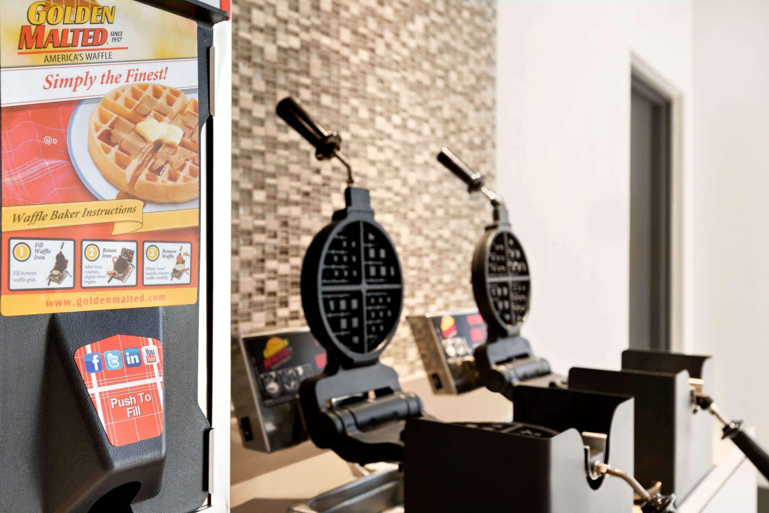 La Quinta Inn & Suites By Wyndham Orlando I-Drive Theme Parks Williamsburg Eksteriør billede